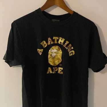 A Bathing Ape BAPE Logo Small T-Shirt Black - image 1