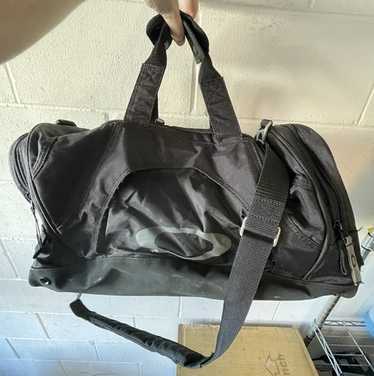 バッグ 00s OAKLEY GREEN UTILITY TRAVEL BAG Oakley 90's Small Duffle Gym Bag (Travel, Beach) New With