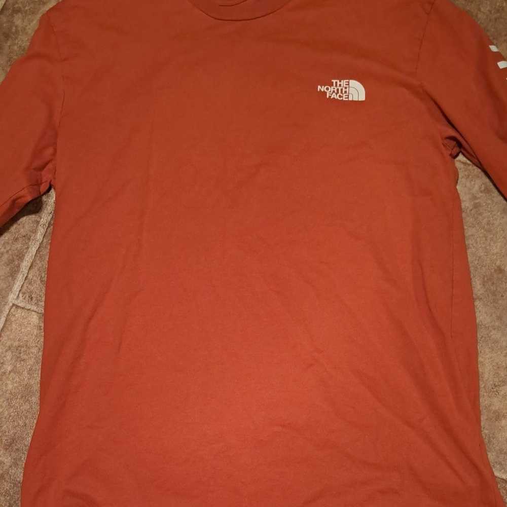Men's North Face Burnt Orange Outfitters Shirt. S… - image 2