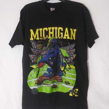 Vtg Michigan Blue Wolverine T shirt L