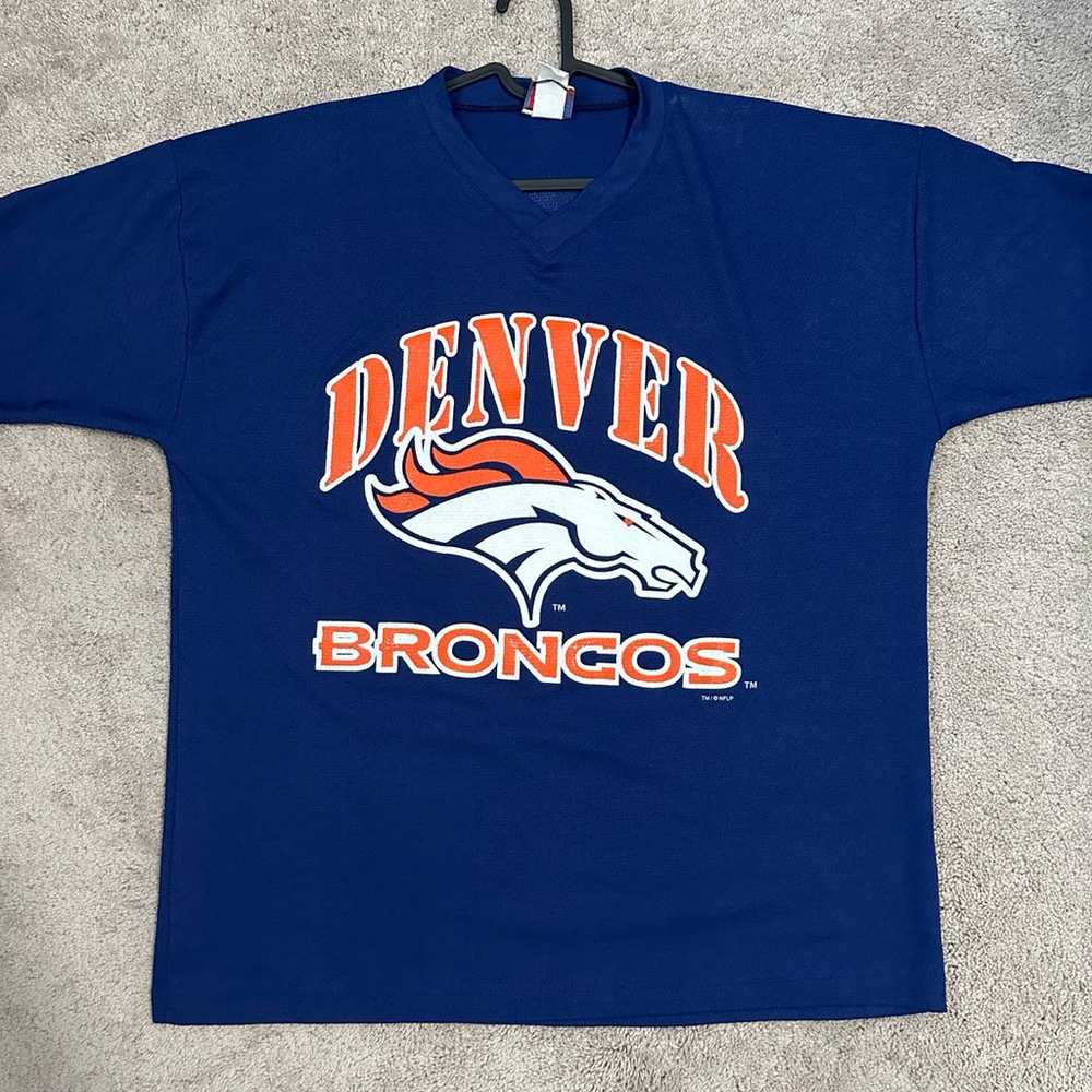 Vintage 1996 Denver Broncos T-shirt - image 1