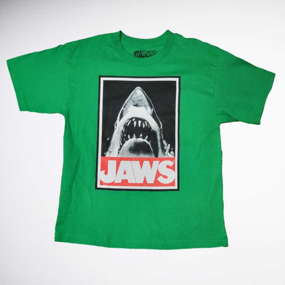 Hybrid Tees Jaws Movie Tshirt Size XL New - image 1