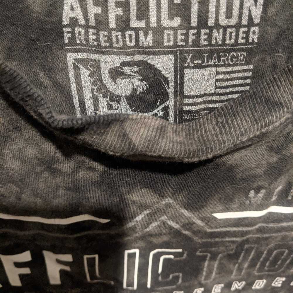 Men's Affliction Defender Molon Labe Tshirt - image 3