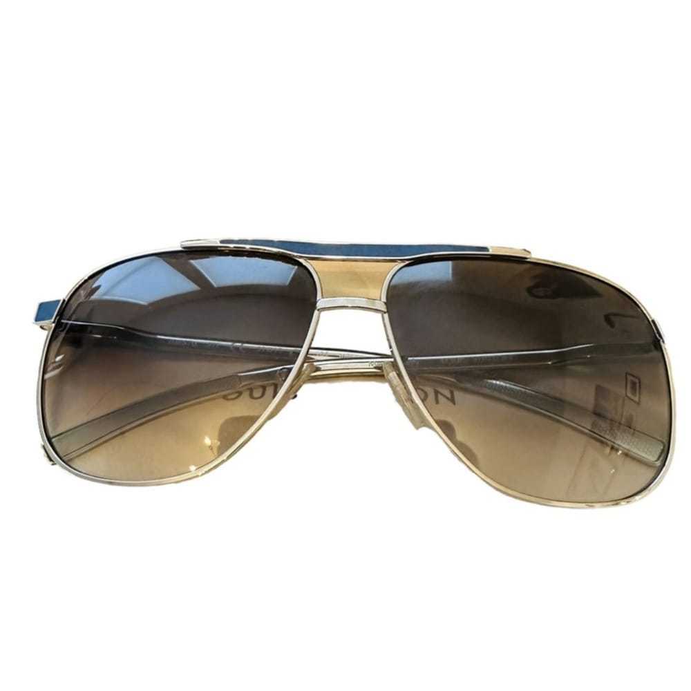 Louis Vuitton Aviator sunglasses - image 6