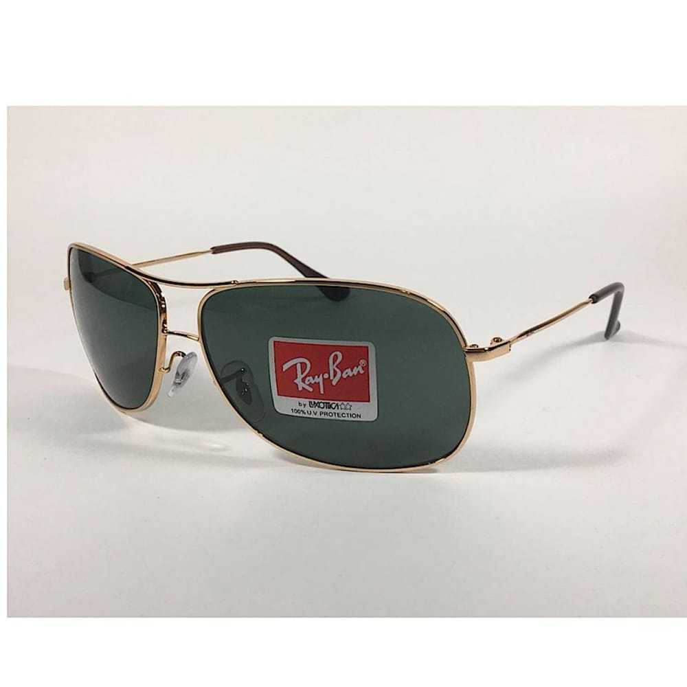 Ray-Ban Aviator sunglasses - image 5