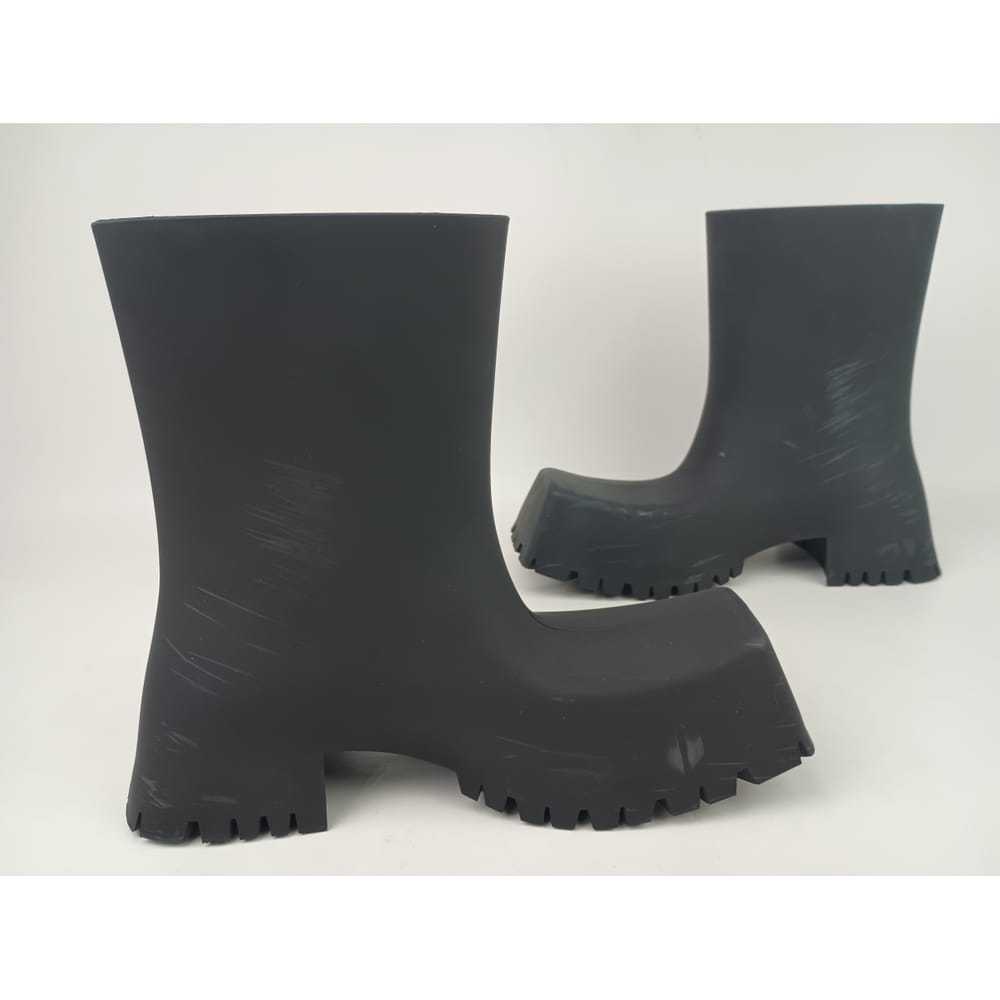 Balenciaga Wellington boots - image 7