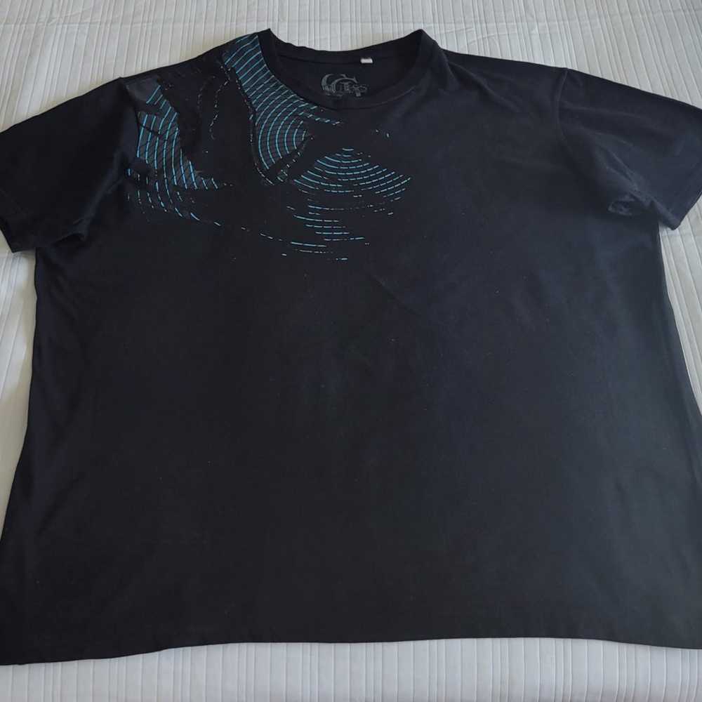 Guess Men's Short Sleeve T-Shirt Black With Blue … - image 3