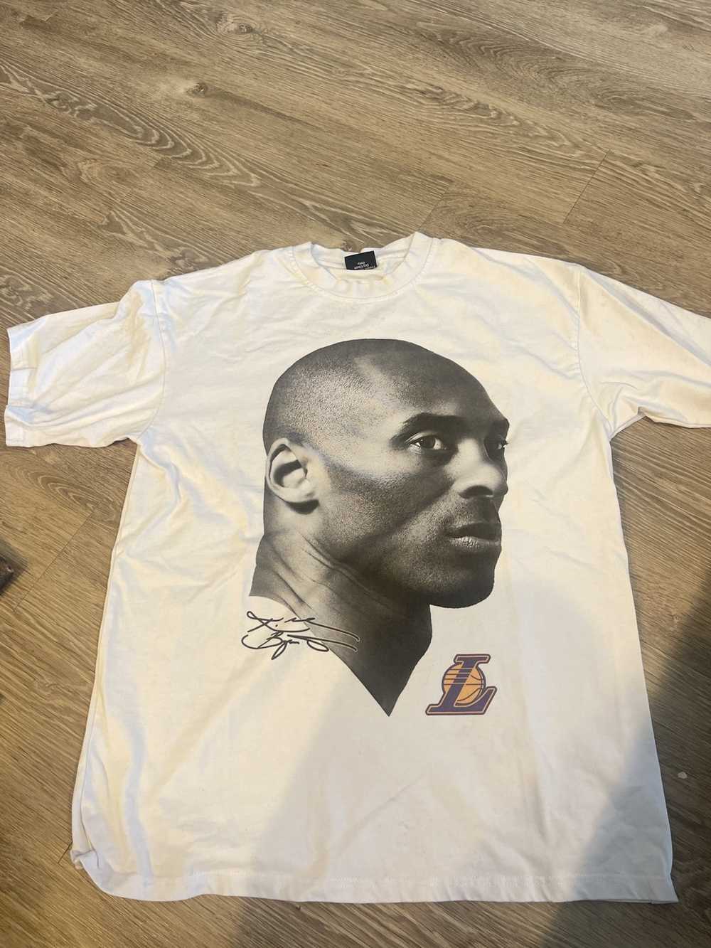 Vintage Do Not Disturb Kobe Portrait Tee - image 1