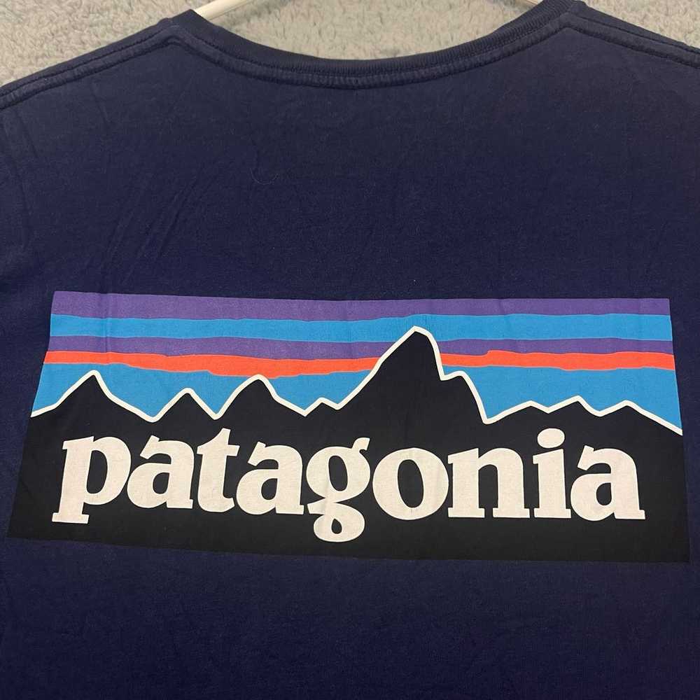 Patagonia Classic P-6 Logo T-shirt Men’s Small Na… - image 7