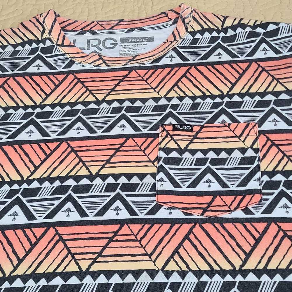 LRG tribal pocket T shirt size S - image 3