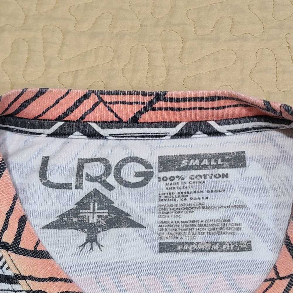 LRG tribal pocket T shirt size S - image 4
