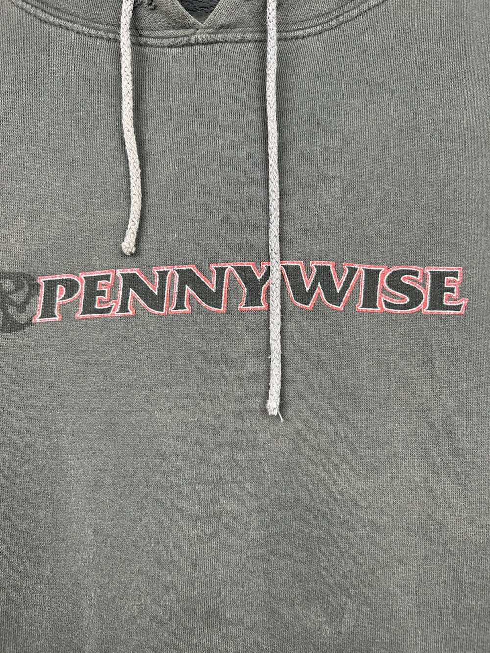 Band Tees × Movie × Vintage Vintage Pennywise Ful… - image 5