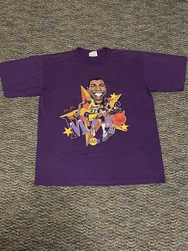 Salem Sportswear × Vintage Magic Johnson caricatur