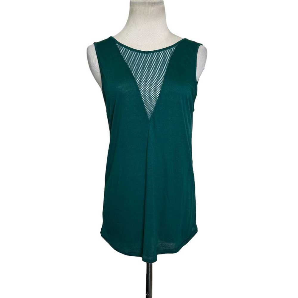 Alo Yoga Alo green sleeveless deep V back tank to… - image 1