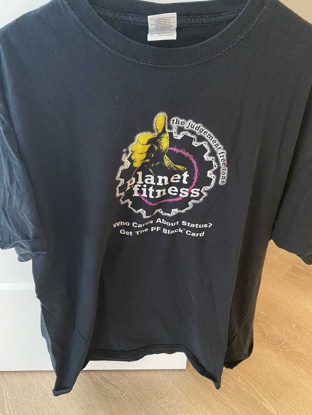 Vintage VINTAGE PLANET FITNESS SHIRT GYMSWAG - image 1