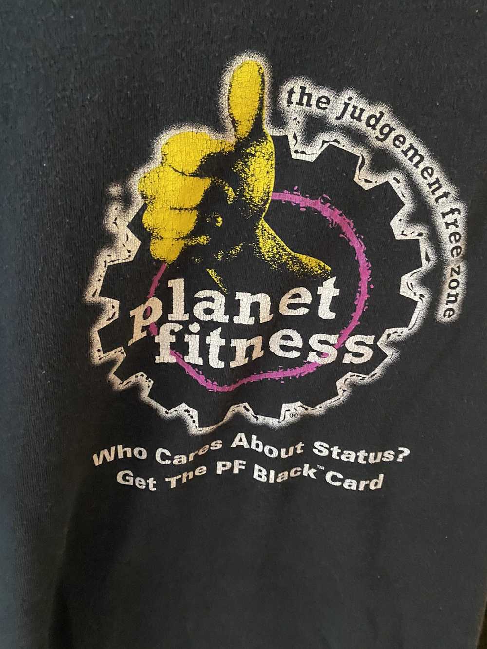 Vintage VINTAGE PLANET FITNESS SHIRT GYMSWAG - image 2