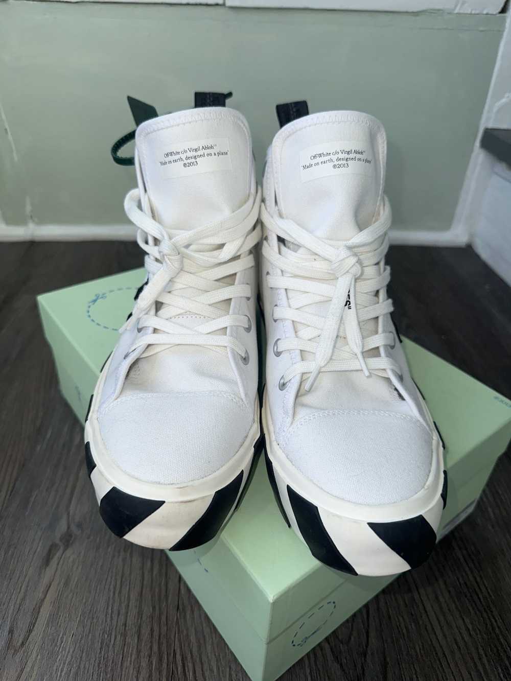 Off-White Off-White Vulcanized High Tops - image 3