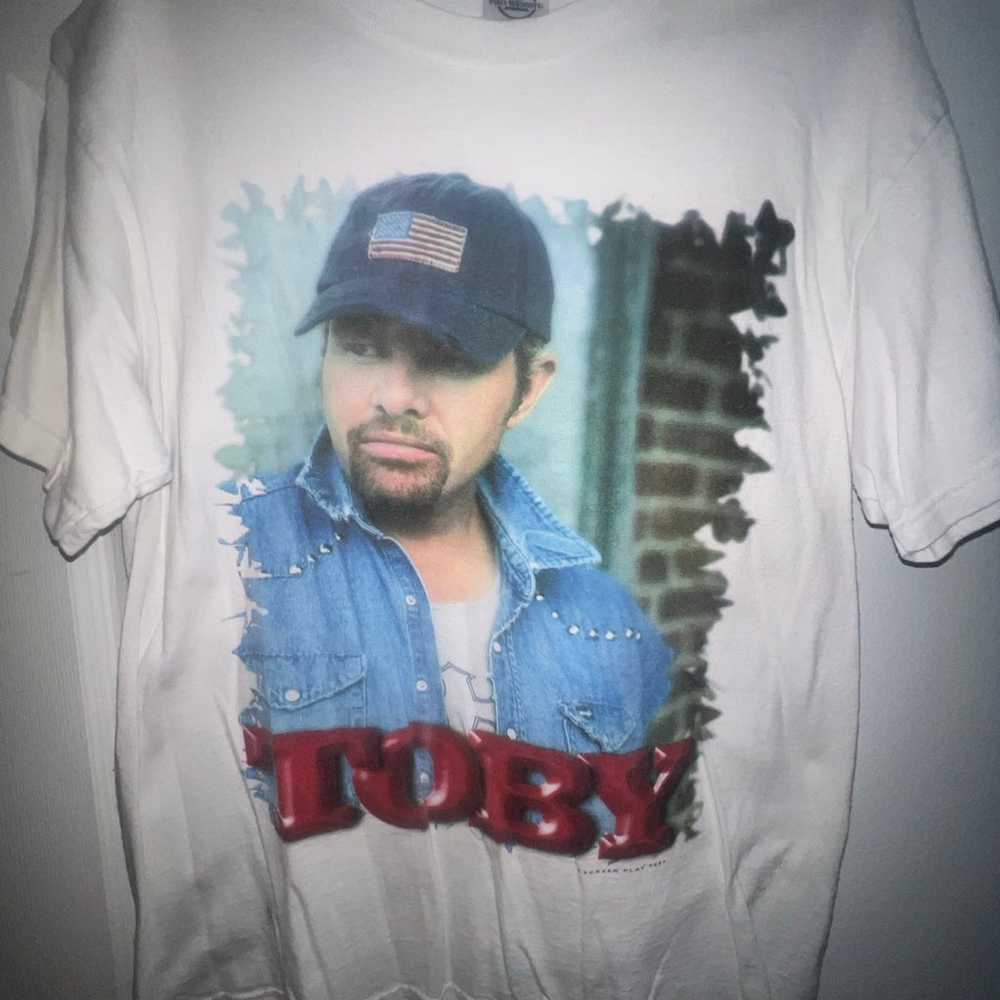 Toby Keith Concert Tour Shirt Adult Size Medium - image 1