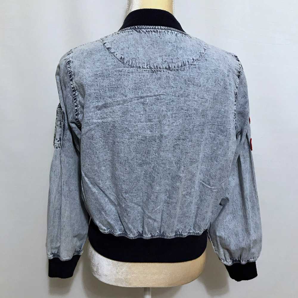 Other Chill Out with Casse Chambray Bomber Jacket… - image 11