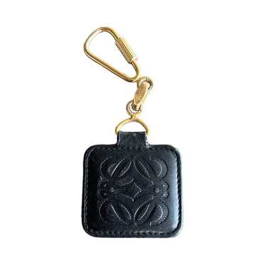 【関税&送料込】Loewe Gold l Keyring Anagram keyring Gold - LOEWE