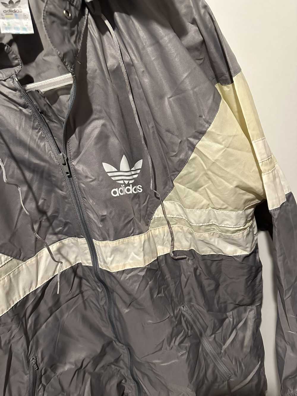 Adidas Adidas Windbreaker Jacke Size M Vintage Tr… - image 3