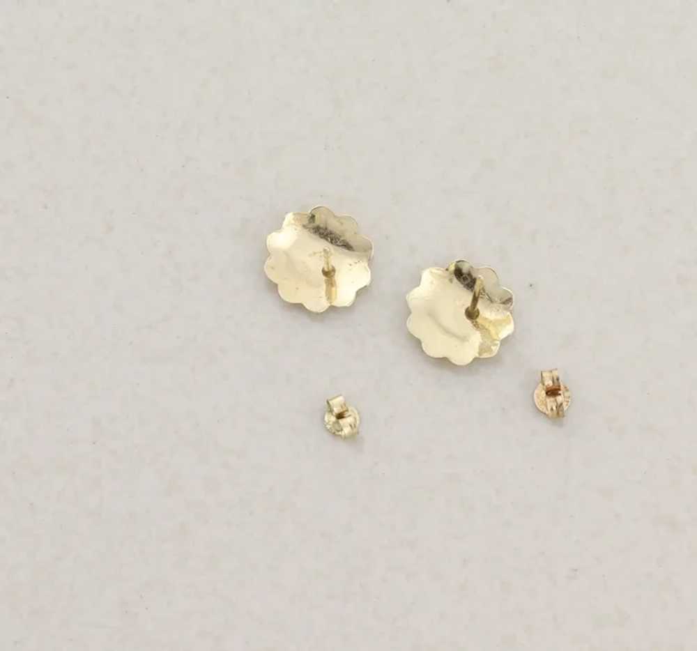 14k Yellow Gold Round Flower Shape Earrings Stud … - image 11