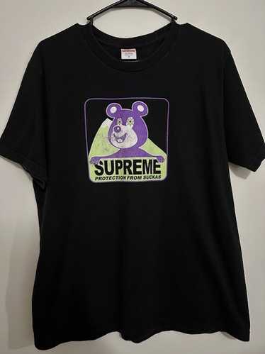 アイドル Supreme Bear Tee Black S アイドル Supreme Bear Tee Black S Supreme Bear Tee (SS25) -