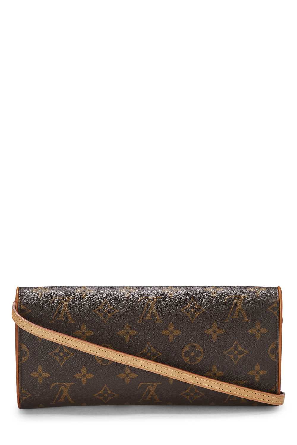 Monogram Canvas Pochette Twin GM - image 4