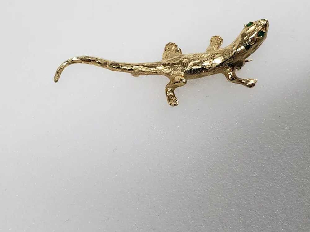 14K Yellow Gold W/ Emerald Lizard Pin Brooch - image 5