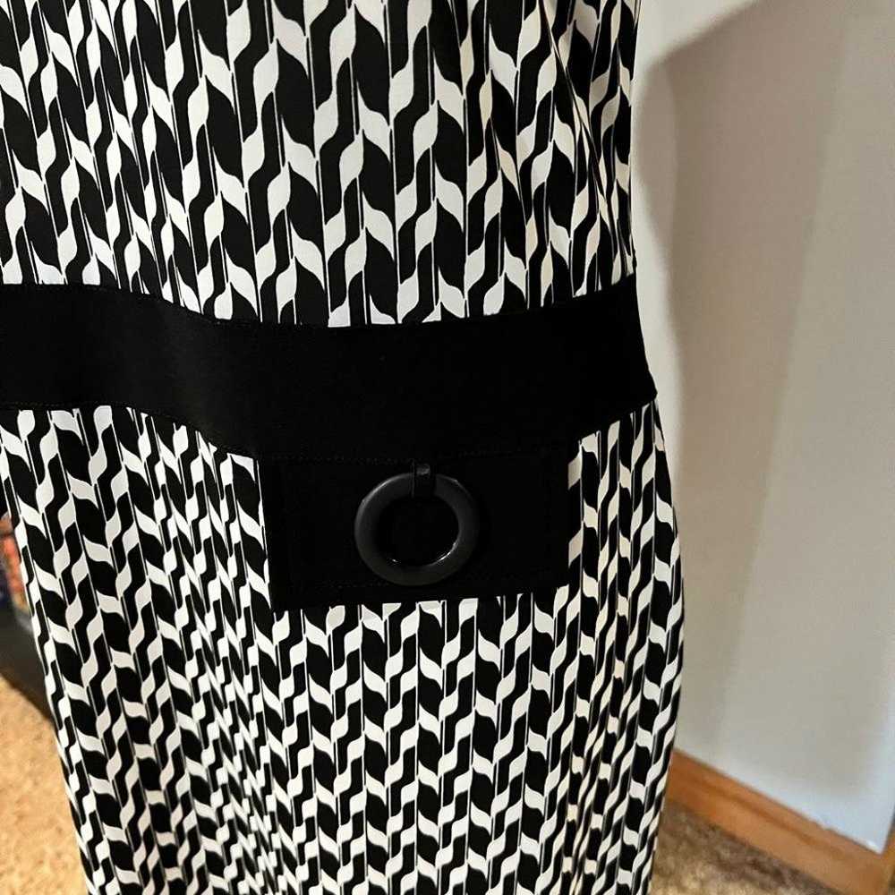 Joseph Ribkoff Black & White Jersey Knit Mod Styl… - image 3