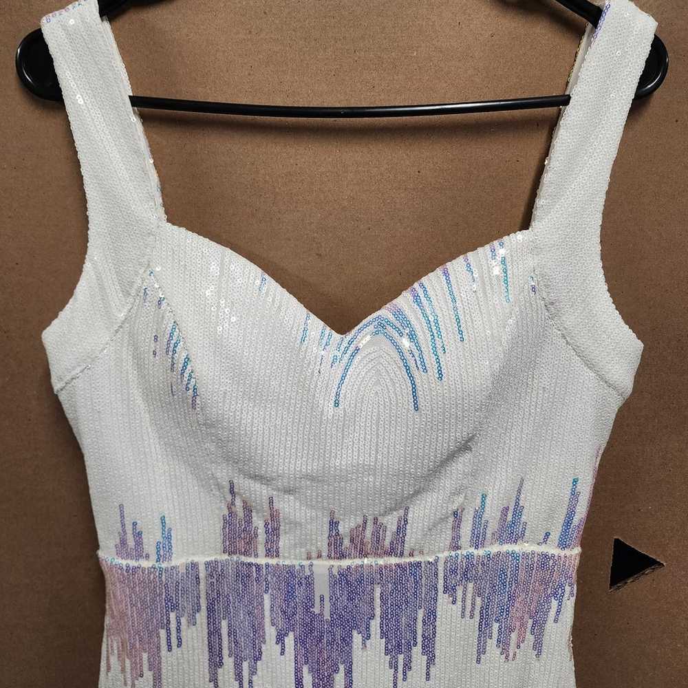 Miss Ord  SIZE L , white Iridescent  Sequin Merma… - image 6