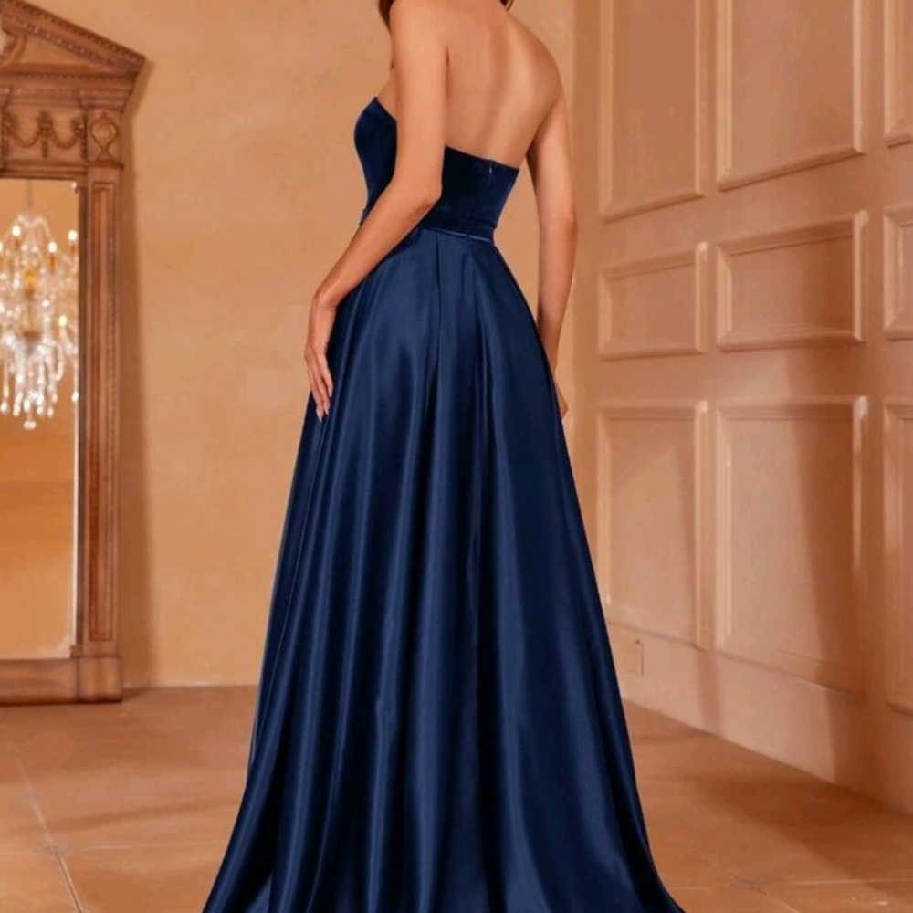 Navy Blue Strapless Evening Gown - image 7