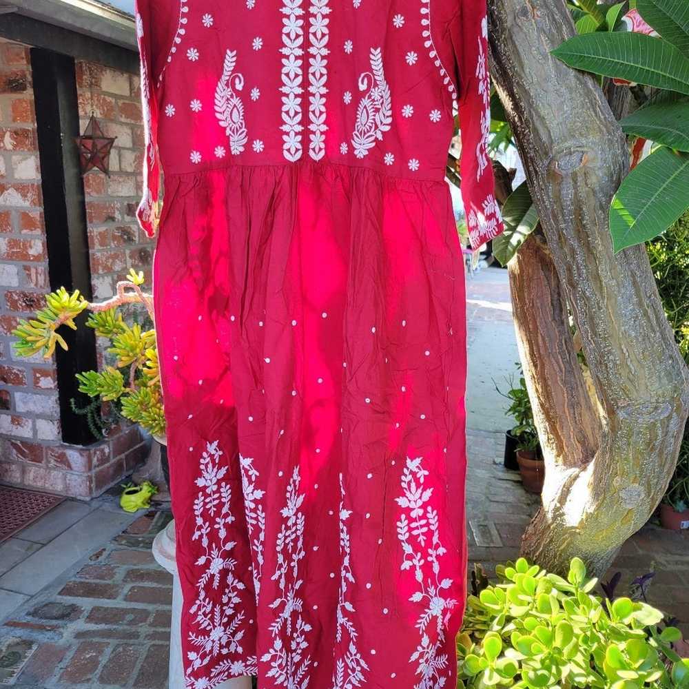 red midi dress with embroidery - image 1