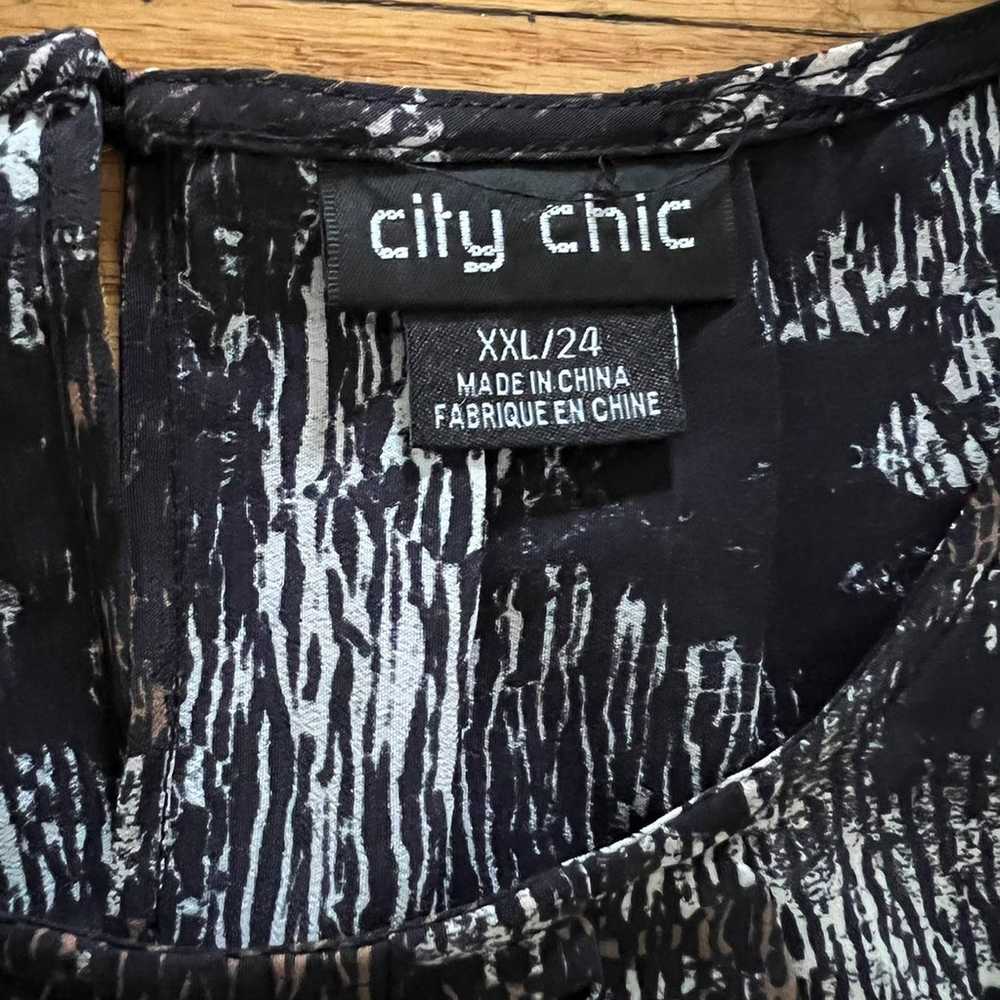 City Chic size XXL/24 black patterned maxi dress - image 7