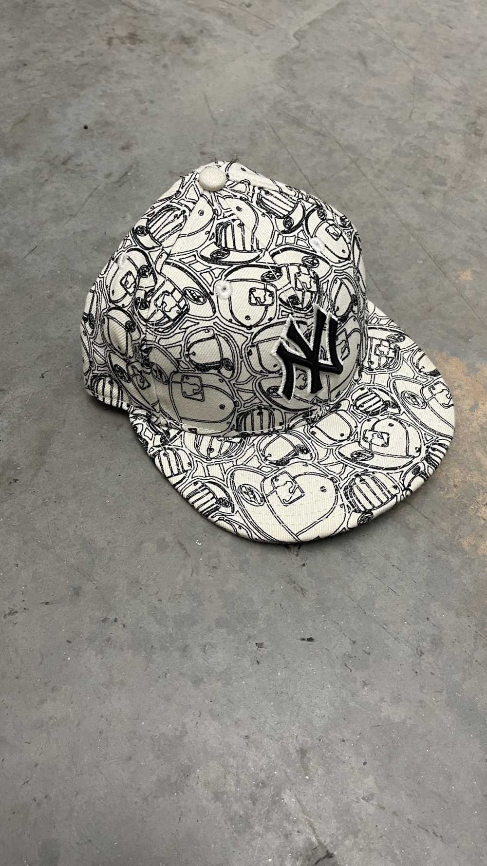 New Era × New York Yankees × Streetwear New Era H… - image 1