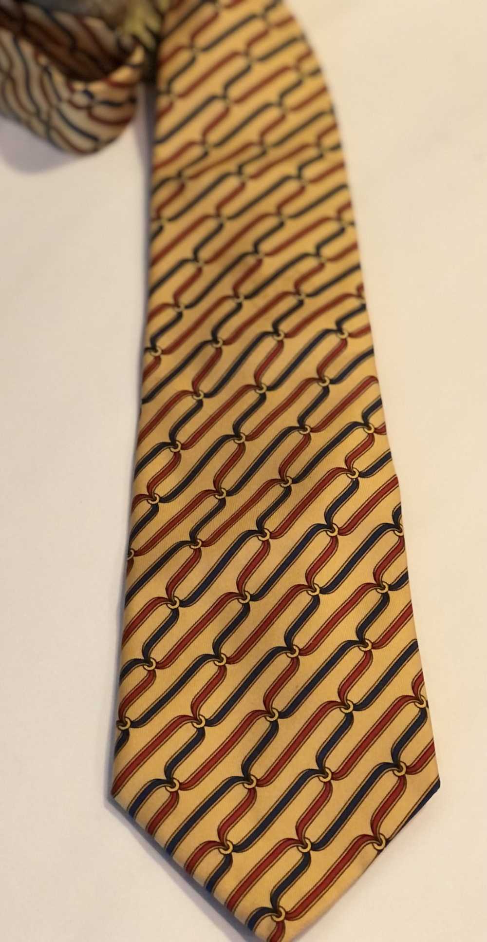 Burberry Burberry golden link necktie 🔥🔥looks g… - image 3