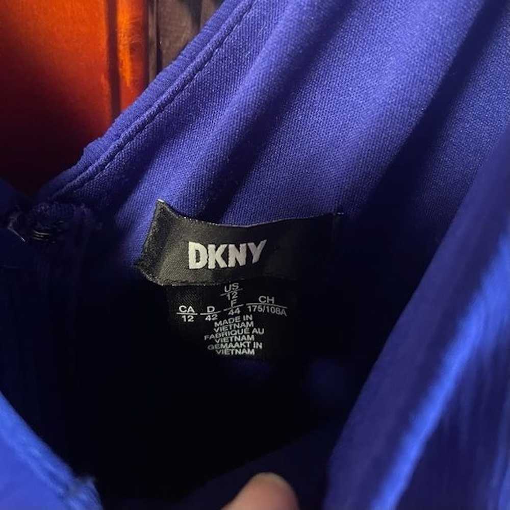DKNY DKNY Women's Blue Ruffle Belted V-Neck Mesh … - image 7