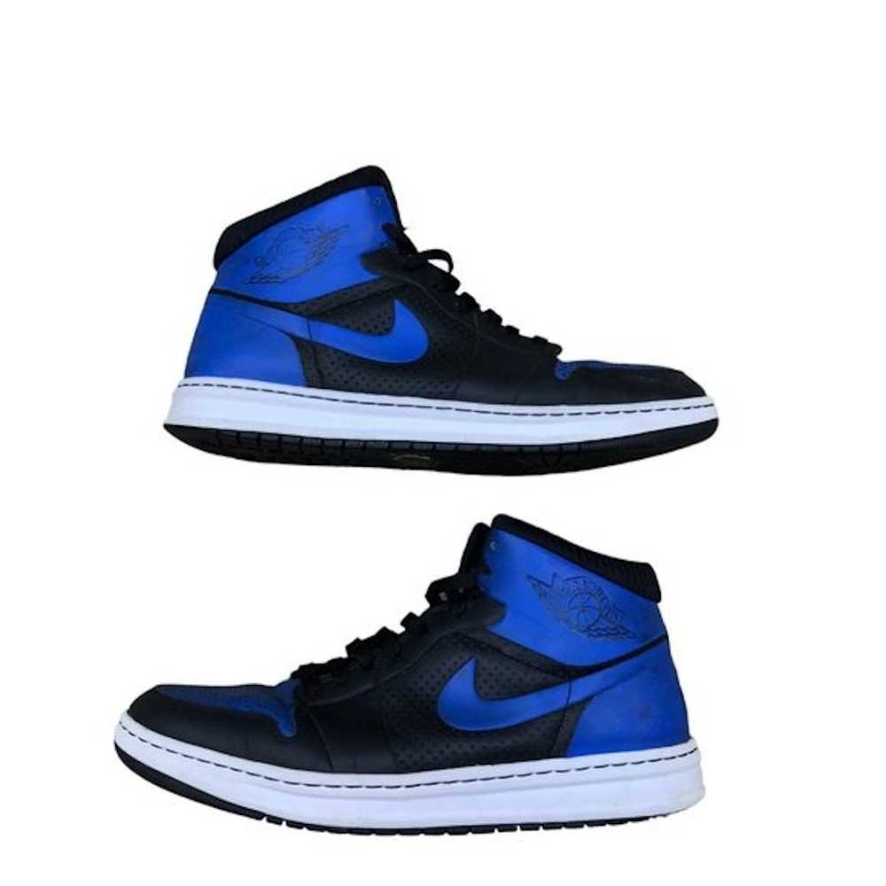 Jordan Brand × Nike RARE 2010 Nike Air Jordan 1 A… - image 3