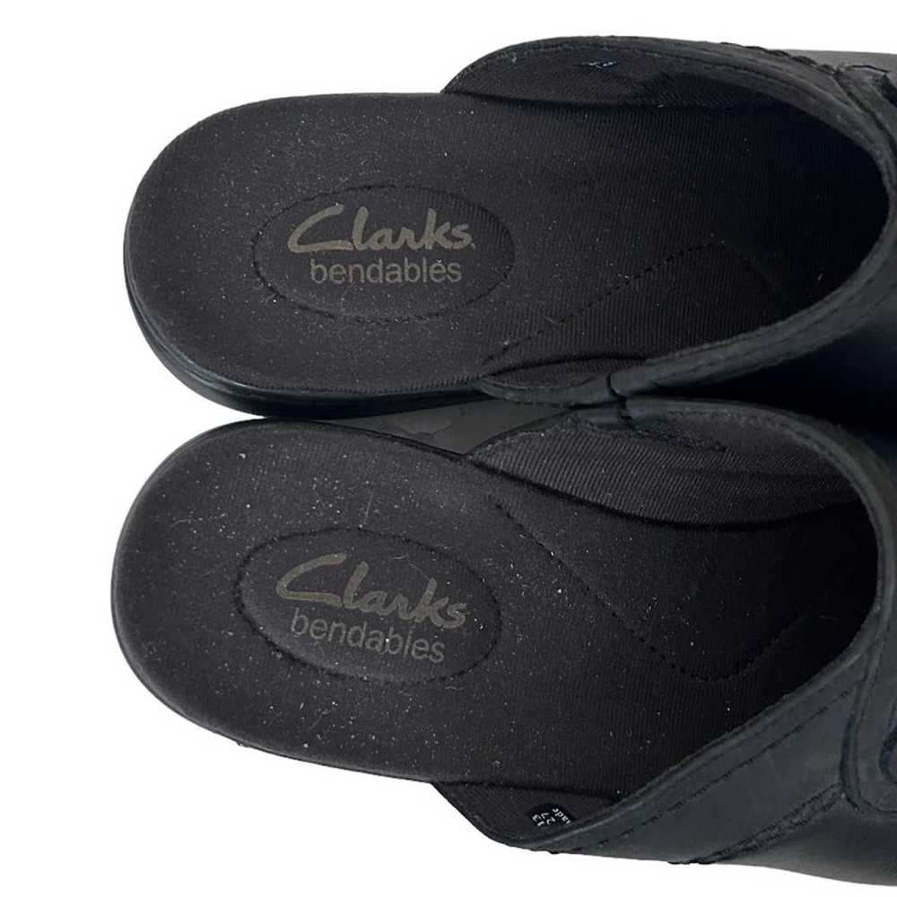 Clarks Clarks Bendables Black Leather Slip On Clo… - image 2