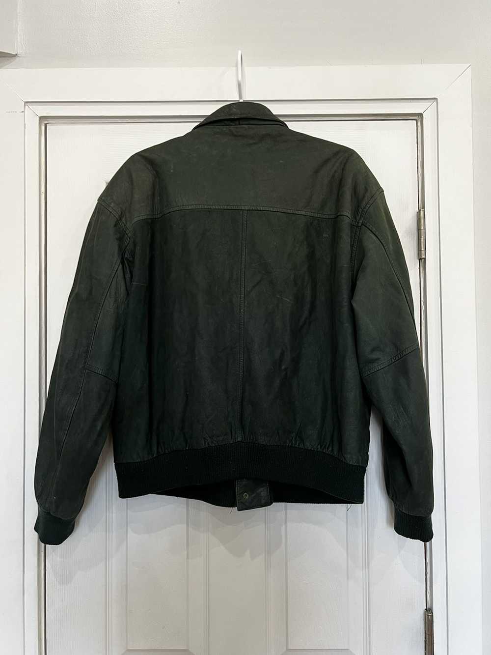 Vintage Vintage Leather G-III Bomber Jacket - image 3