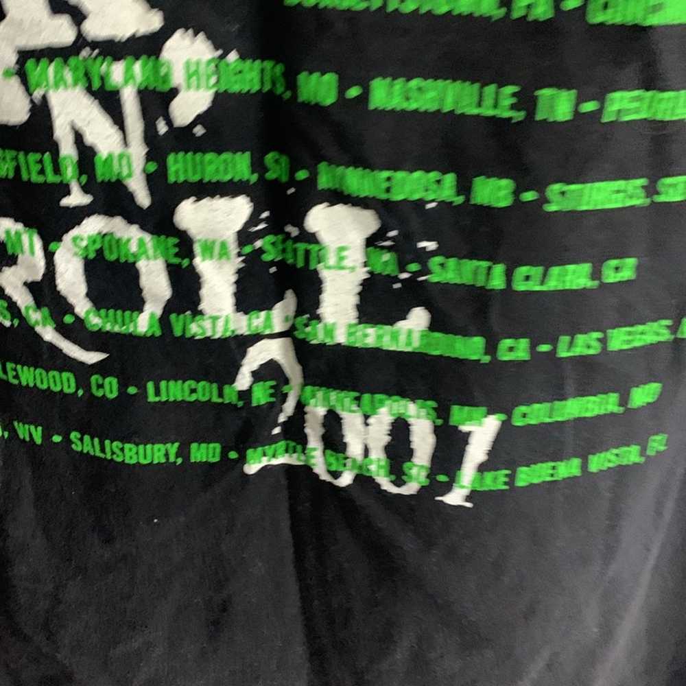 Vintage 2001 Poison Concert T-Shirt Size XL. In g… - image 5