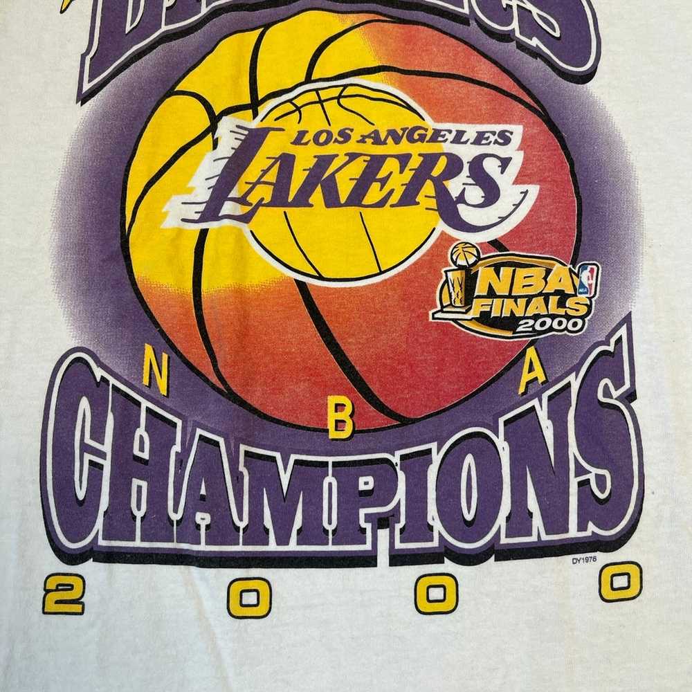Vintage Lakers NBA Champions 2000 Kobe Shirt Size… - image 2