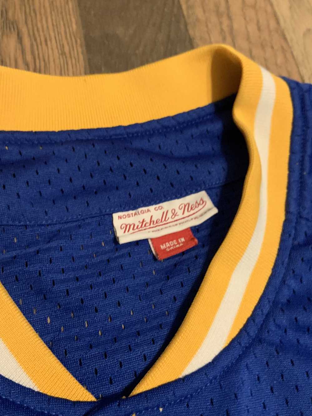 Mitchell & Ness Mitchell and Ness gs warriors but… - image 2