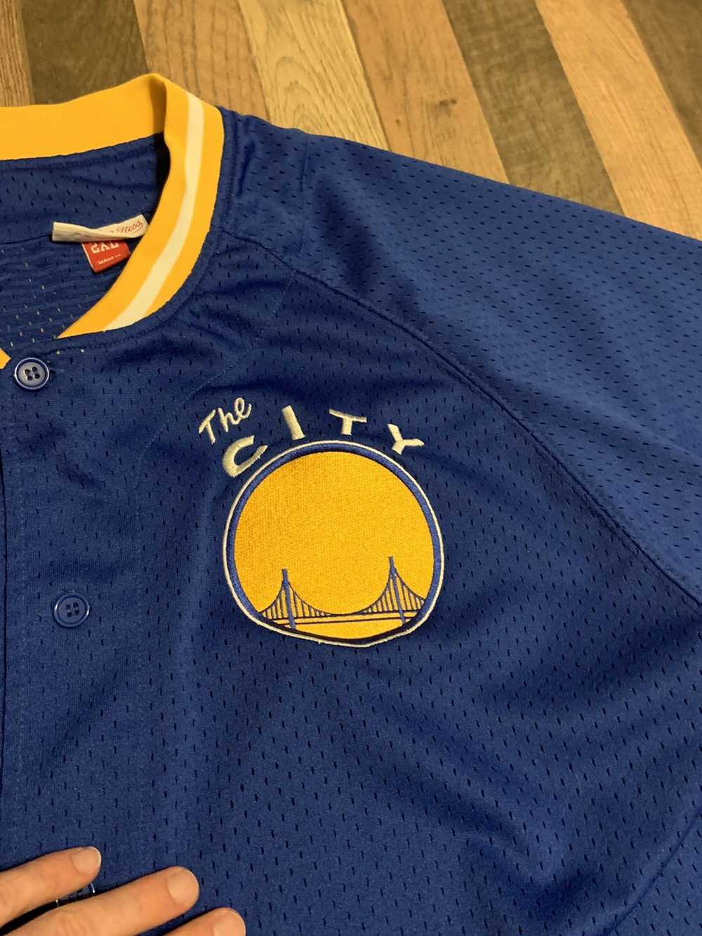 Mitchell & Ness Mitchell and Ness gs warriors but… - image 4