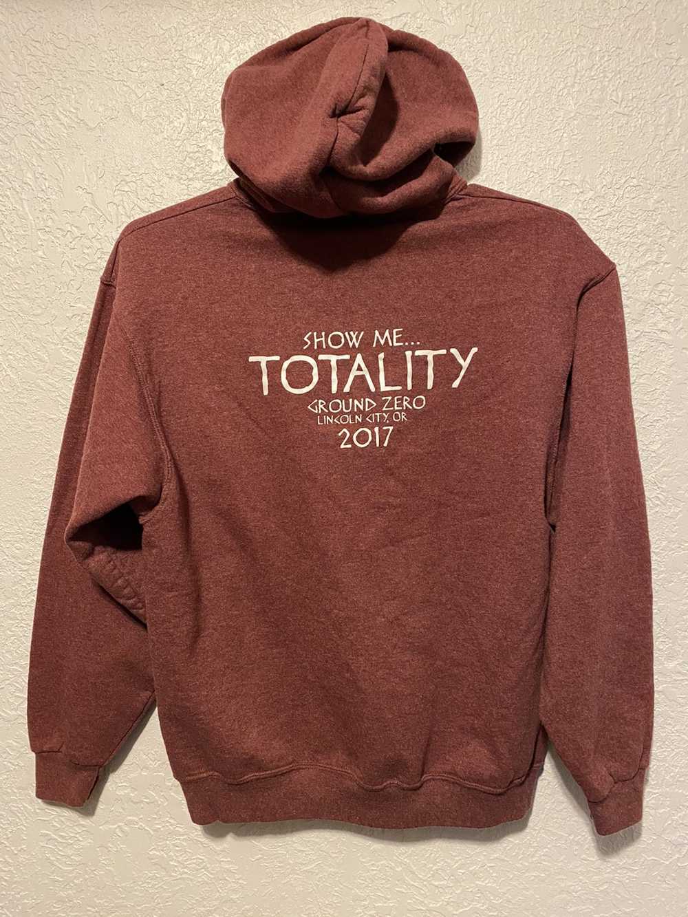 American Classics Oregon Total Eclipse Hoodie 201… - image 3