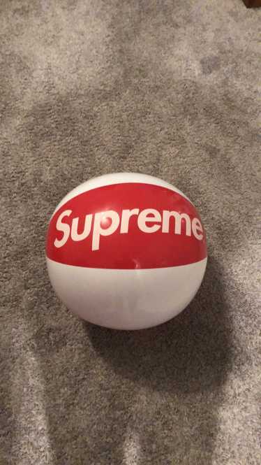 Supreme SUPREME BEACH BALL