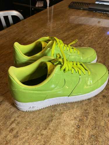 Nike Air Force 1 Bright Volt Neon Green Snekers