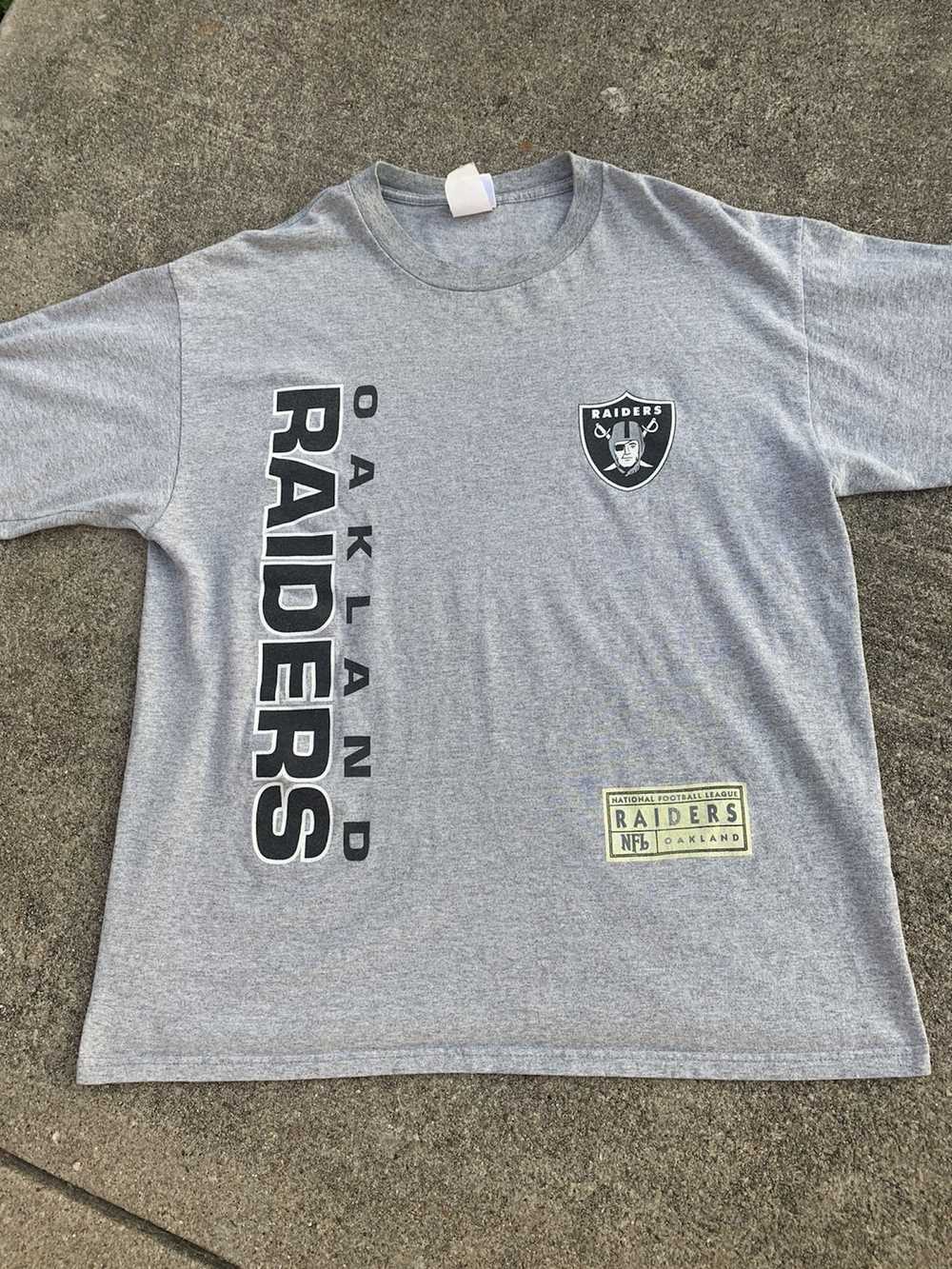 NFL × Oakland Raiders × Vintage Vintage Raiders T… - image 2