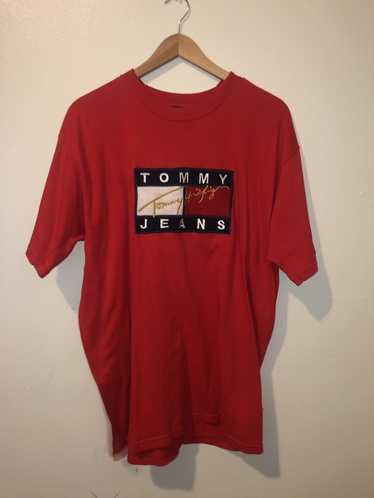 Tommy Jeans Tommy jeans embroidered logo tee - image 1