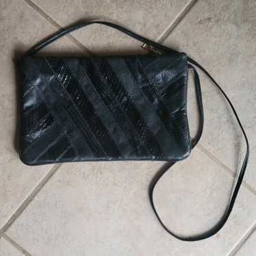 Crossbody vintage Dame popular purse David meister